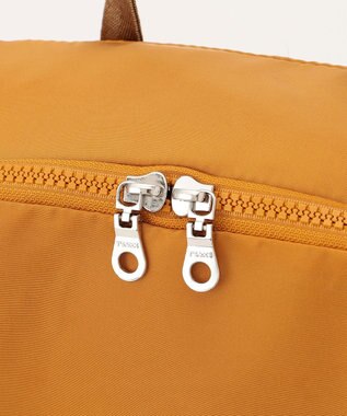 Y'SACCS テープデザイン　トラベルデイパック マスタード