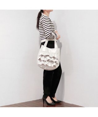 UNBILLION カシュカシュ cachecache / フリルトートバッグ シルバー