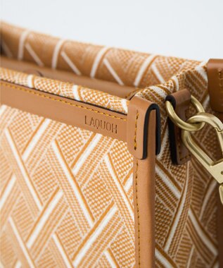 MIYABIYA LAQUOH クロス柄ジャガードショルダーバッグ ベージュ