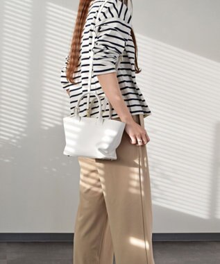 INTER-CHAUSSURES 【Christian Villa】スモールサイズベーシックハンドバッグ