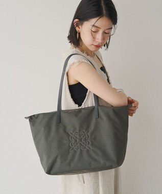 russet ＜390g/撥水性あり＞天ファスナー付きコーデュラナイロントートバッグ(CE-1560) Gray