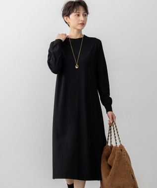 【洗える/吊り干しOK】ヴィスコースストレッチ  バックデザイン ニットワンピース
