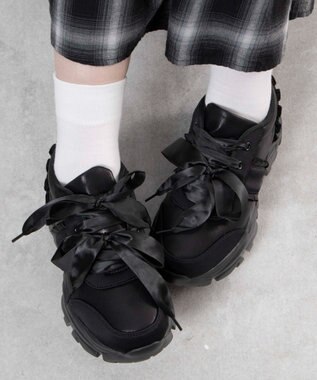  ダブルリボン厚底ダッドスニーカー