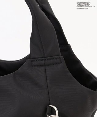 Y'SACCS SNOOPYデザイン サイドギャザー2wayトート　Sサイズ(レインボー） ブラック