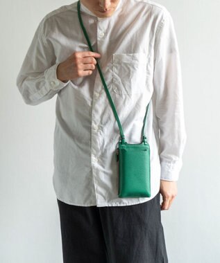 Atelier nuu 本革 スマホショルダー グリーン