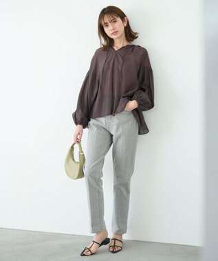 UNFILO センタープレステーパードデニム グレー