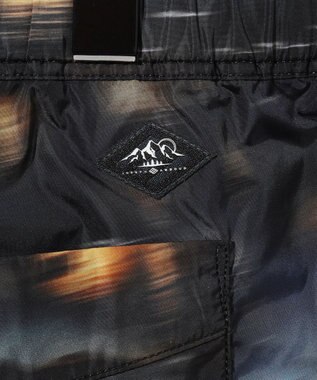 JOSEPH ABBOUD MOUNTAIN 【イタリア素材/軽量/撥水】X-CLIPPER夜景プリント ショーツ ネイビー系6