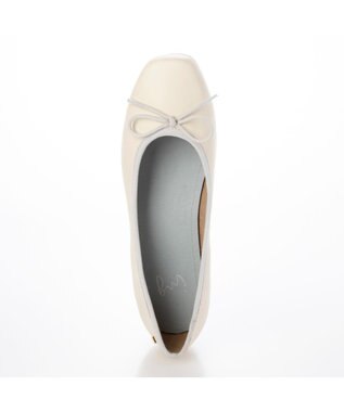 ing <ing>リラックスバレエシューズ アイボリー