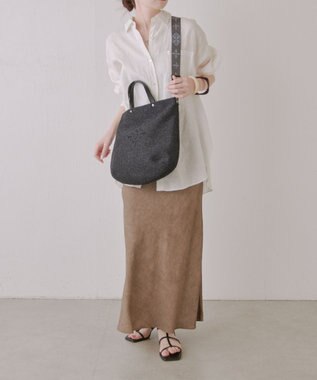 russet スリム2WAYトートバッグ <ナイロンラフィア>(CE-1717-WEB) Black