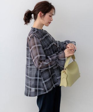 組曲 【先行予約】エアリーボイルシアー ブラウス モノトーン系3