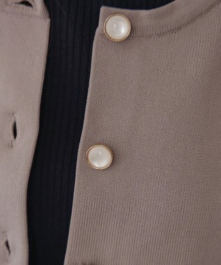 Tiaclasse L 【洗える】スポンジニットパールボタンカーディガン モカ
