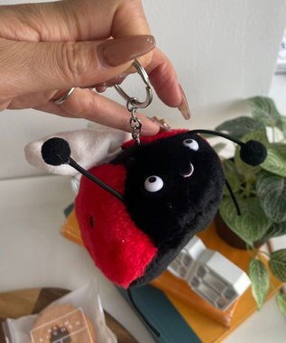 WEGO ふりふりてんとうむしぬいぐるみキーホルダー レッド