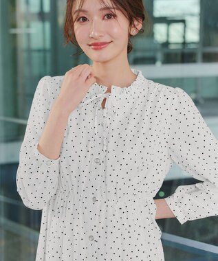 Tiaclasse L 襟フリルリボンワンピース オフホワイトドット