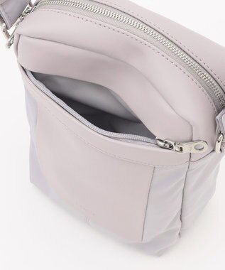 Y'SACCS 小西真奈美×Y'SACCS コンビスクエアショルダーバッグ ライトグレー