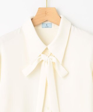 組曲 ポインテッドカラーボウタイ ブラウス アイボリー系