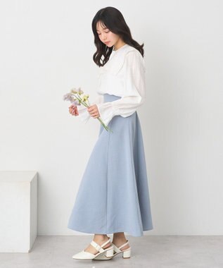 earth music&ecology ２ＷＡＹスクエアラッフルカラーブラウス Off White