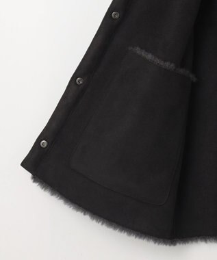 自由区 リバーシブルエコメリノムートン ジレ アッシュ