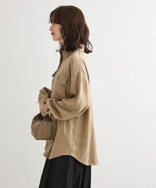 Green Parks ・ＳＵＧＡＲ　ＳＰＯＯＮ　サテンオーバーシャツ Beige