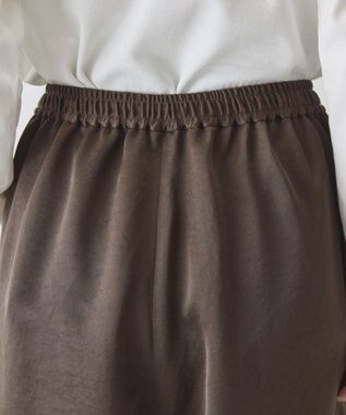 AMERICAN HOLIC 【イージーケア】サテンカーブパンツ Brown