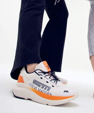 STEVE MADDEN ELEVATE 2 厚底ランニングスニーカー