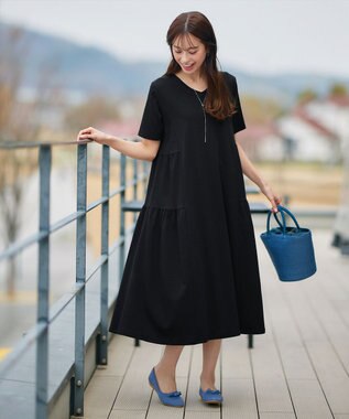 Tiaclasse 【小倉優子さん着用・洗える・接触冷感・汗ジミ防止】“サマさまカットソー”サイドティアードワンピース ブラック