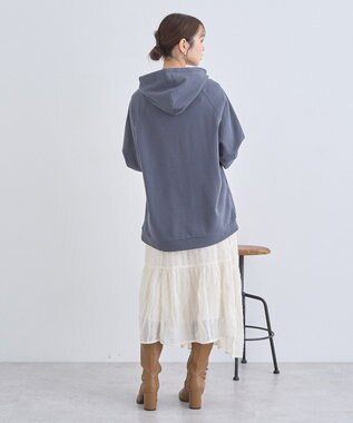 earth music&ecology Ｆｌｏｗｅｒｙパーカー Charcoal Gray