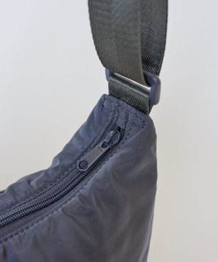 WEGO カラーハーフムーンショルダー グレー