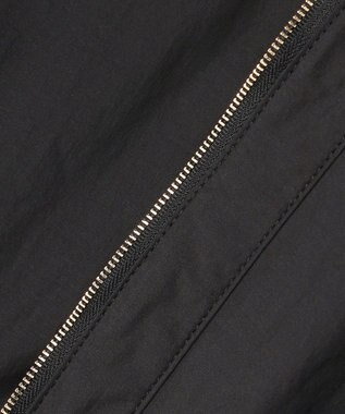 自由区 フォルム ブルゾン ブラック