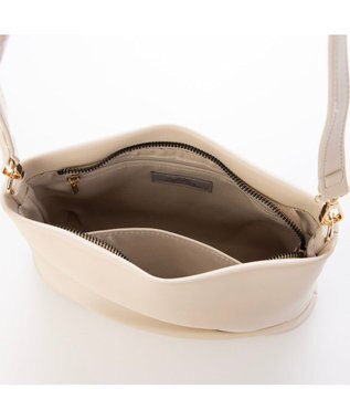 UNBILLION カシュカシュ cachecache / ギャザーチェーン2wayショルダー アイボリー