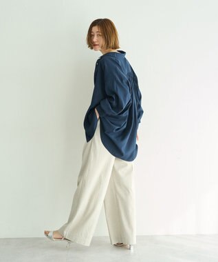 YECCA VECCA バックギャザーロングシャツ Navy