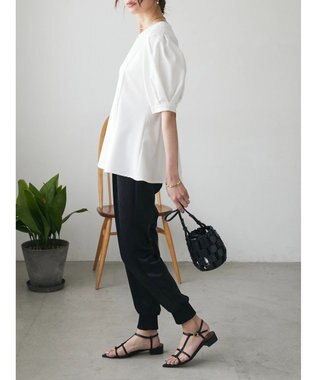 Green Parks AnriettMusee パフスリーブペプラムブラウス Off White