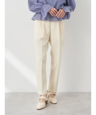 earth music&ecology 接触冷感テーパードパンツ Off White