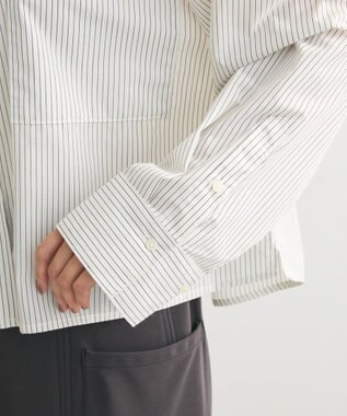 Green Parks イージーケアショート丈ストライプシャツ Off White