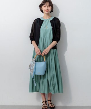 23区 【見上愛さん着用/Oggi・CanCam掲載】ポインテッド Tストラップ サンダル ブラック系