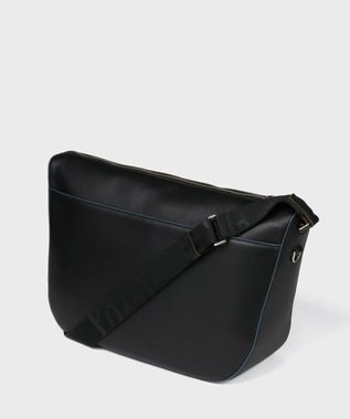 Paul Smith ロゴエンボス ショルダーバッグ ブラック