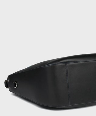 Paul Smith ロゴエンボス ショルダーバッグ ブラック