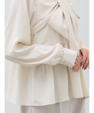 Te chichi リボンディテールペプラムブラウス アイボリー