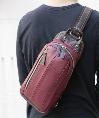 UNBILLION Otias アンティーク仕上げタイプ合皮ボディバッグS レッド