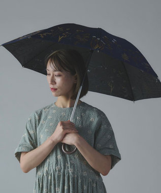 AND WOOL 〈一級遮光生地・晴雨兼用〉ボタニカル刺繍の日傘 （長傘タイプ） ネイビー