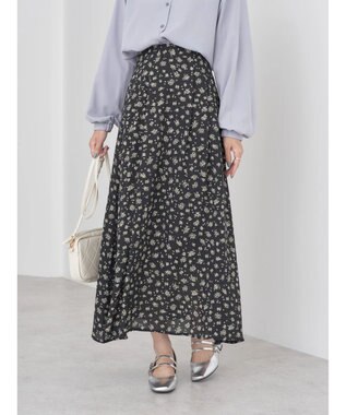 earth music&ecology キンモクセイ柄フレアスカート Black