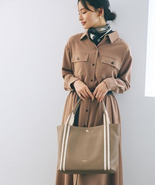 TOPKAPI 【TREASURE TOPKAPI】ソフトシュリンク テープコンビ A4 トート バッグ グレージュ