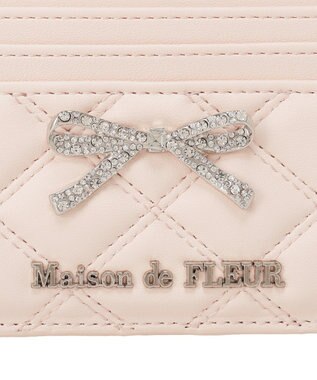 Maison de FLEUR リボンビジューキルティングカードケース Light Pink