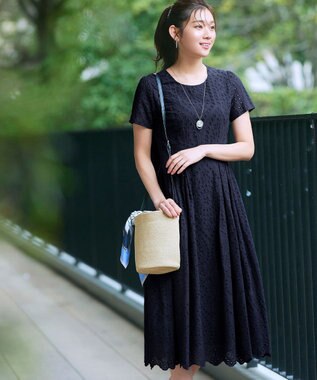 Tiaclasse 【洗える】パンチングレーススカラップワンピース ネイビー