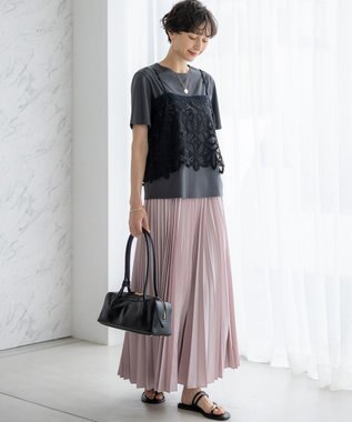 23区 【好評につき新色追加/汗じみ防止】エンブロイダリージャージー レースキャミソール付き カットソー スレート×ブラック