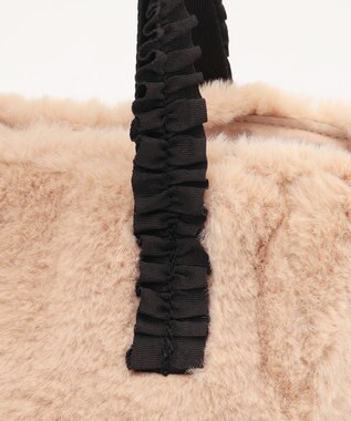 ANY SIS フリルハンドルフェイクファー バッグ アイボリー