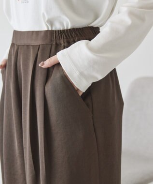 AMERICAN HOLIC 【イージーケア】サテンカーブパンツ Brown