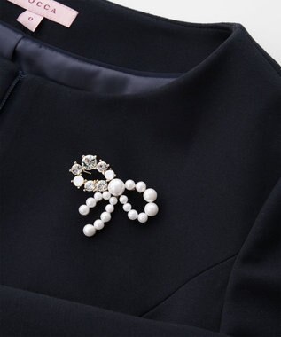 TOCCA RIBBON BROOCH NECKLACE ブローチネックレス ゴールド系