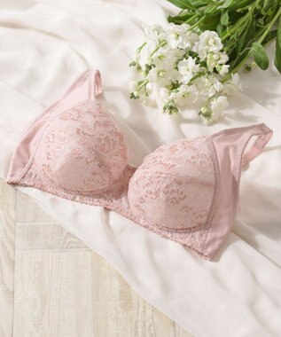 Wing ノンワイヤーブラ　脇胸すっきり　背中の段差がつきにくい　フルカップ　ウイング／ワコール　NB3503 ピーチ