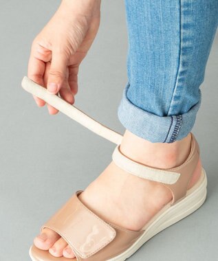 ASICS WALKING ペダラ レディース 3E 3.5cmヒール ベージュ系