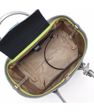 A.D.M.J. 【牛革】クロコ型押しキューブトート21cm(ショルダーストラップ付) GG